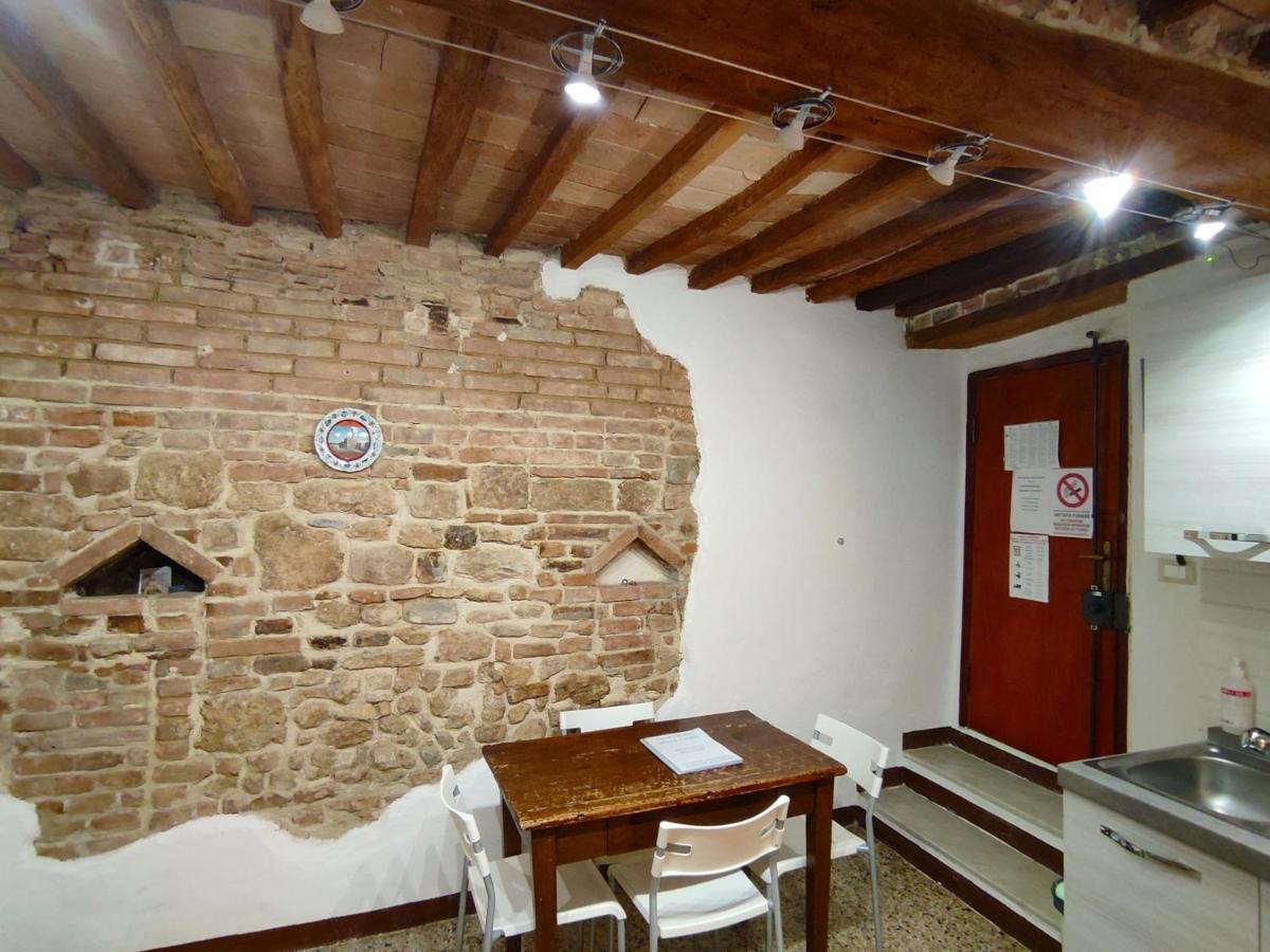 Casa Vicolo Delle Chiavi Apartamento Poggibonsi Exterior foto